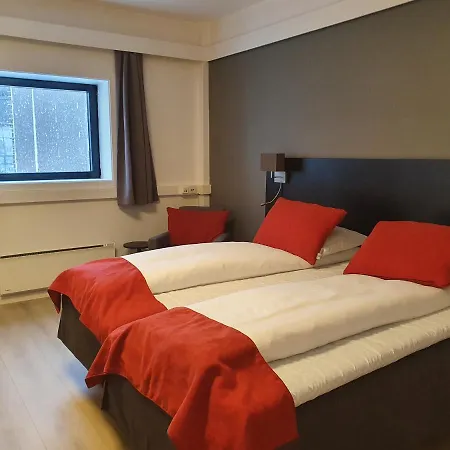 Hurtigrutens Hus Hotell 3*